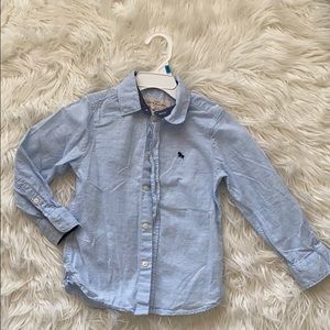 Lightly worn boy button down shirt.